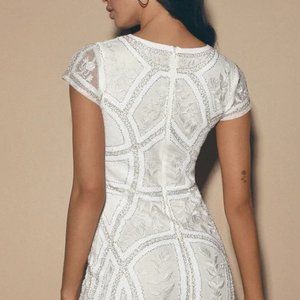 SPREAD YOUR SHINE: gold